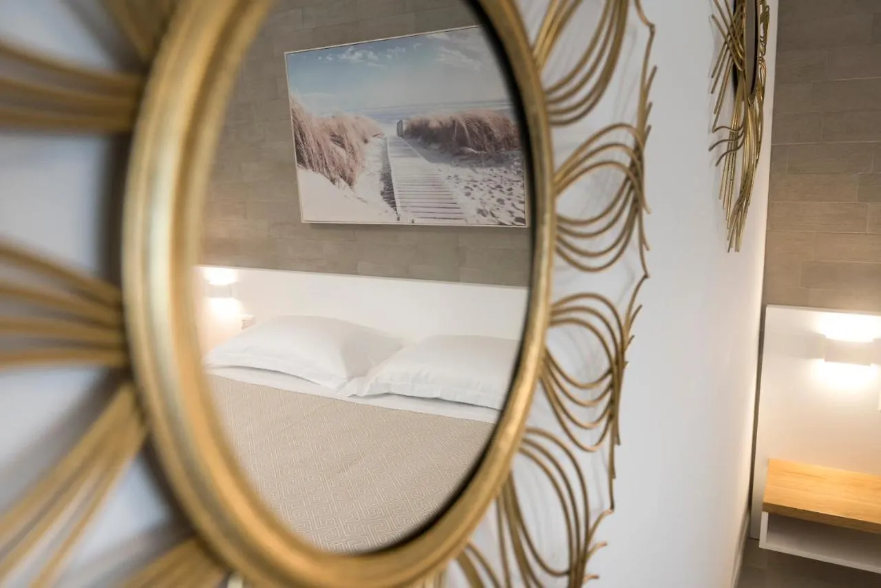 Candiano Palace B&B Portopalo Di Capo Passero Italia